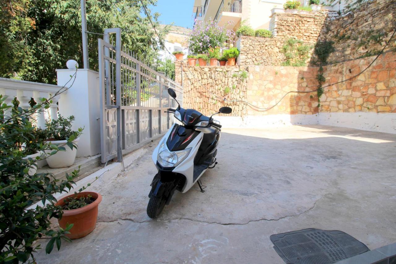 Lengu Holidays Houses Sarandë Exteriér fotografie